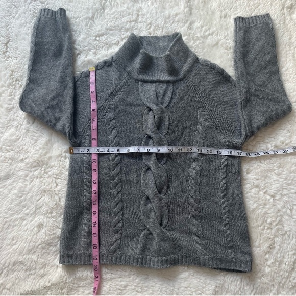 Quinn Cashmere Cable Knit Turtleneck Sweater - Picture 2 of 6